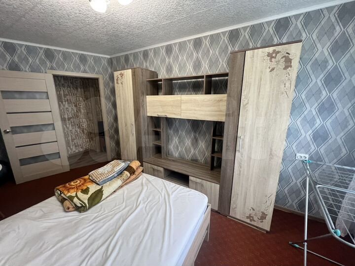 2-к. квартира, 42 м², 1/5 эт.