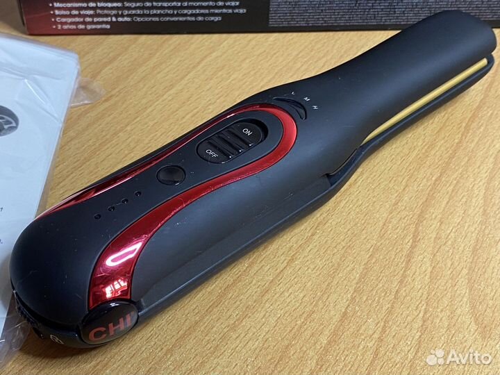 Беспроводной портативный утюжок для волос