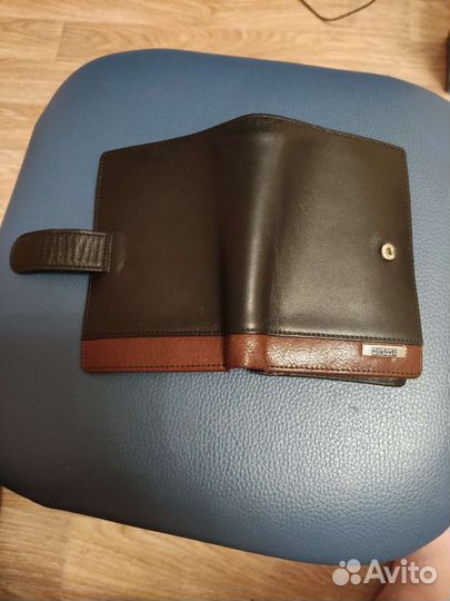 Мужское кожаное портмоне