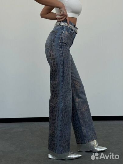 Джинсы женские
