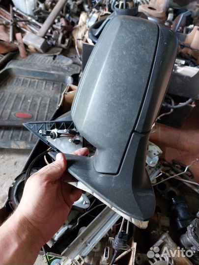 Боковое зеркало левое Лада Гранта