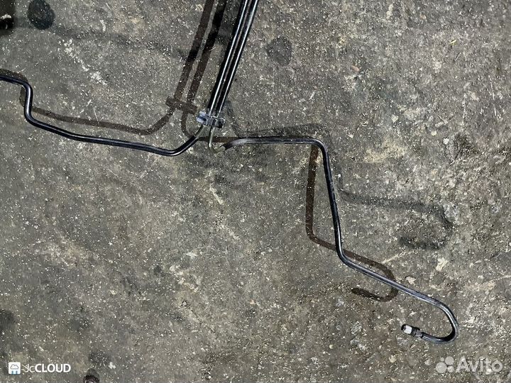 Трубка тормозная на subaru legacy B4 BE5 EJ208