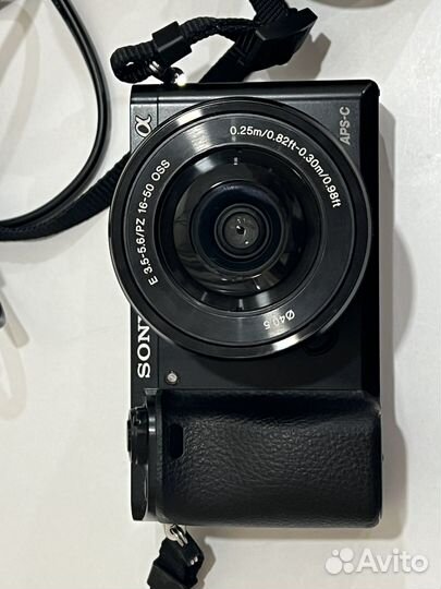 Фотоаппарат sony Alpha A6000 + Sony 1.8/35