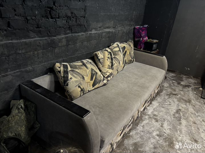 Диван раскладной бу