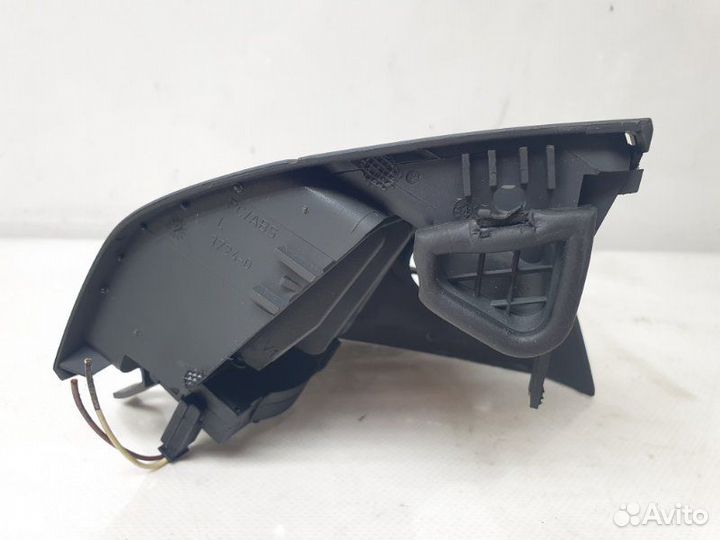 Дефлектор левый Mercedes-Benz S W220 5.5 2004