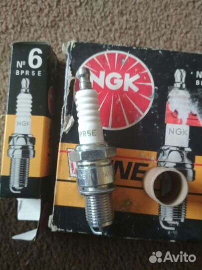 Свечи зажигания ngk