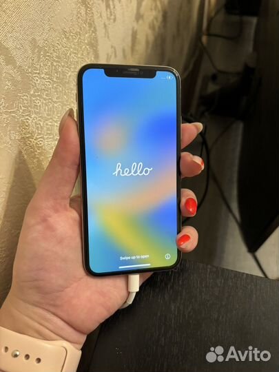 iPhone X, 64 ГБ