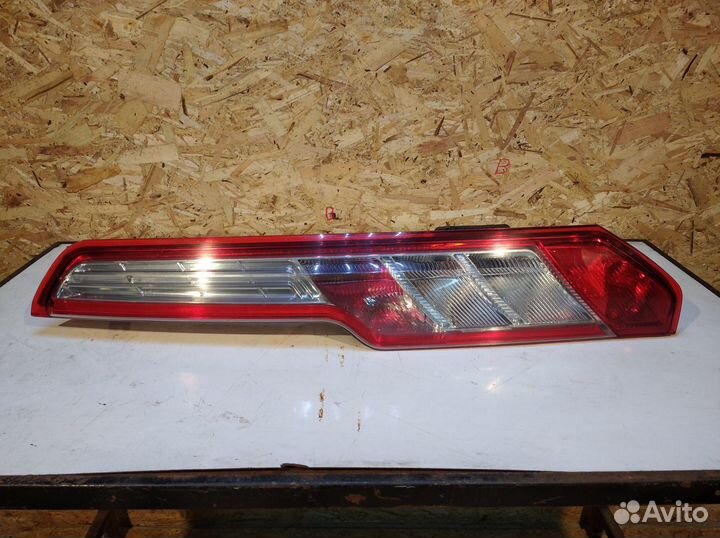 Фонарь задний правый Ford Transit Custom с 2012