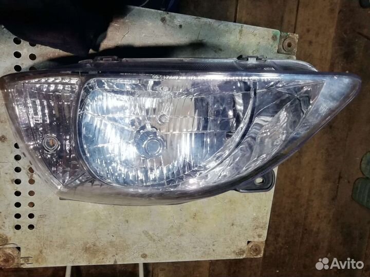 Фара на иномарку