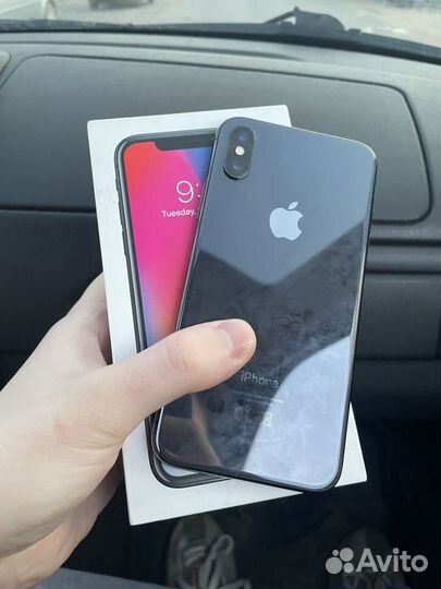 iPhone X, 64 ГБ