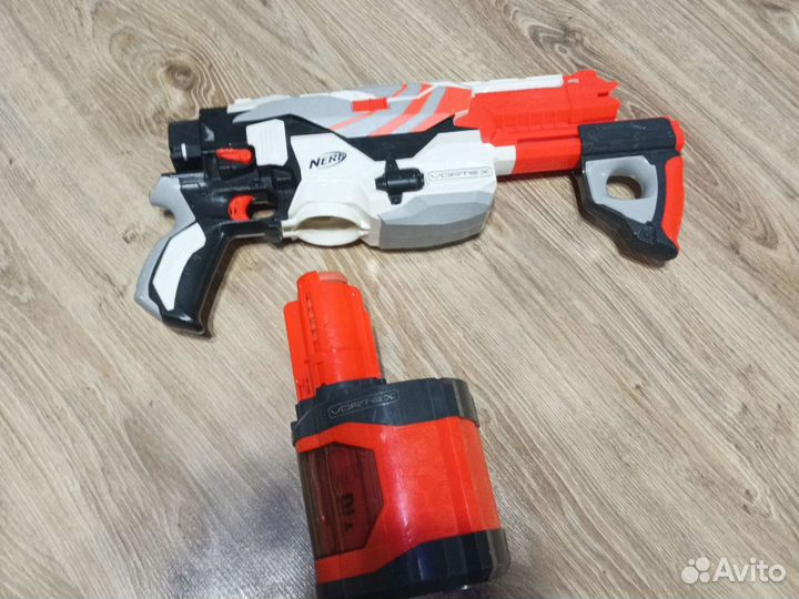 Бластер nerf