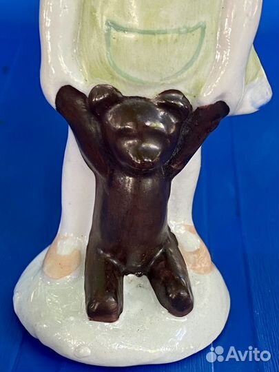 Статуэтка Девочка с мишкой, Бронницы, СССР