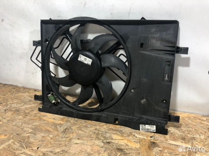 Вентилятор охлаждения радиатора Opel Corsa D