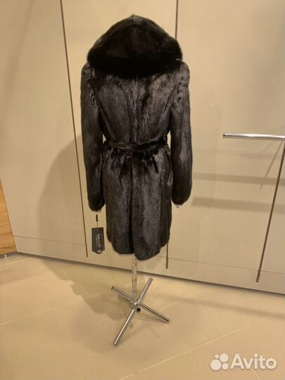 Шуба норковая 44 размер
