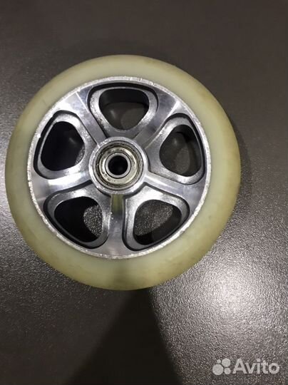 Колесо для трюкового самоката