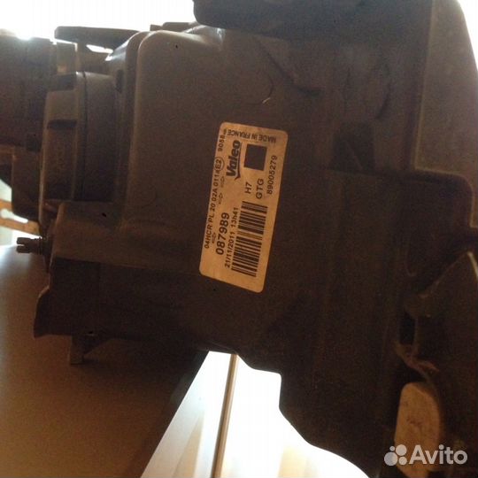 Фара левая рено лагуна 2