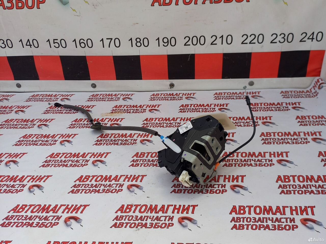 Замок двери правый Форд Мустанг 6 2.3 14-23