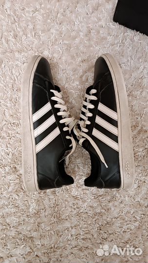 Кроссовки adidas
