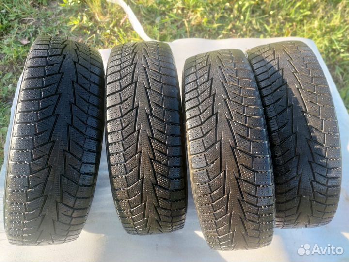 Hankook Winter I'Cept IZ2 175/65 R14
