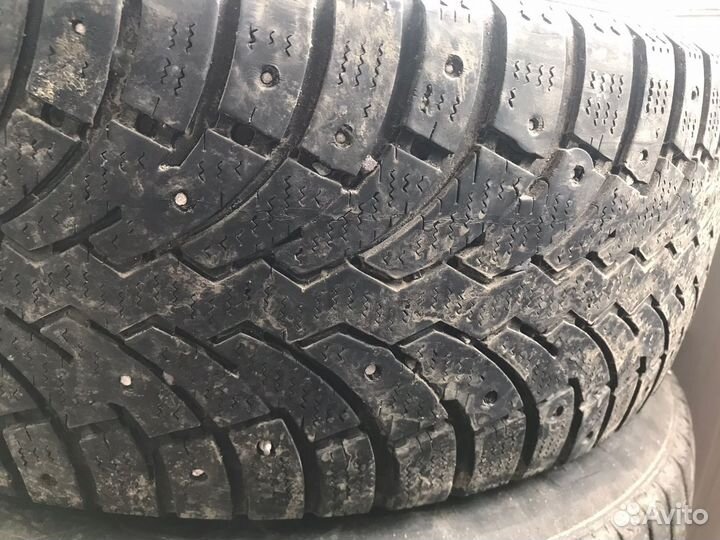 Formula Ice 215/60 R16