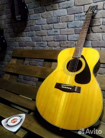 Акустическая гитара Yamaha FG-152 (Япония)