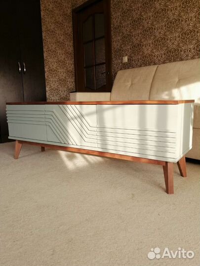 Тумба под тв(бронь)