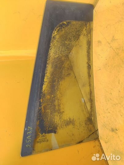 Форточка задняя левая для Ford Fusion