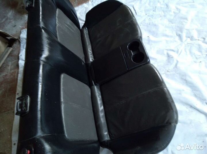 Кожаные сиденья диван автомобиля