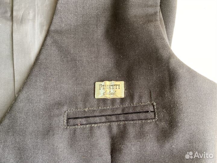 Жилетка для мальчика школьная 146