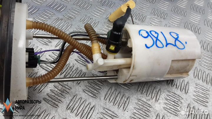 Насос топливный электрический (подкачка) Suzuki 2