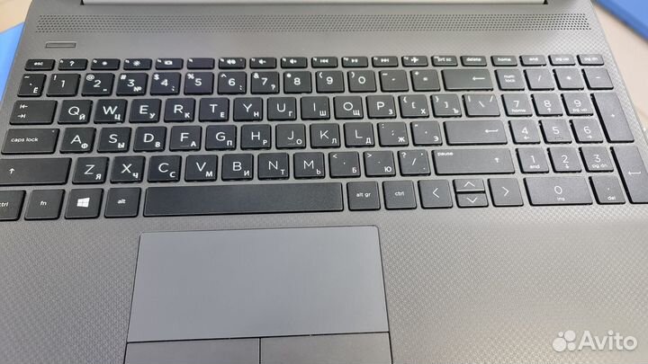 Ноутбук HP 15.6