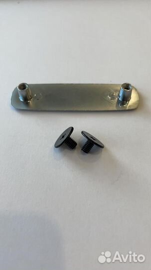 Шильдик металлический с эмблемой авто mazda