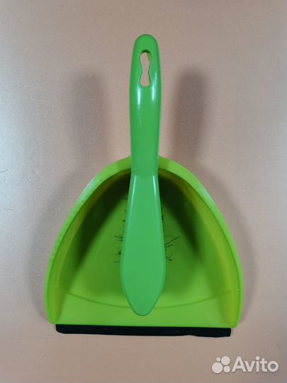 Совок для мусора и щетка-сметка (новый)