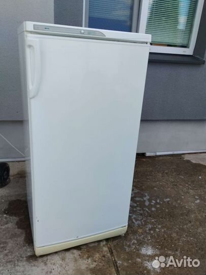 Холодильник бу stinol