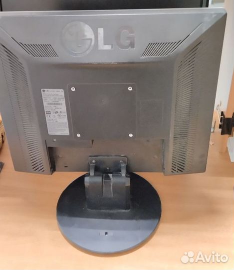 ViewSonic Va2231wa и другие 17-22