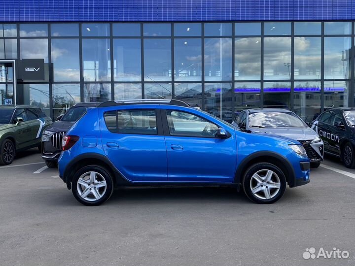 Renault Sandero Stepway 1.6 AT, 2017, 110 730 км