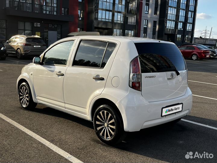 Toyota Passo 1.0 AT, 2004, 370 300 км