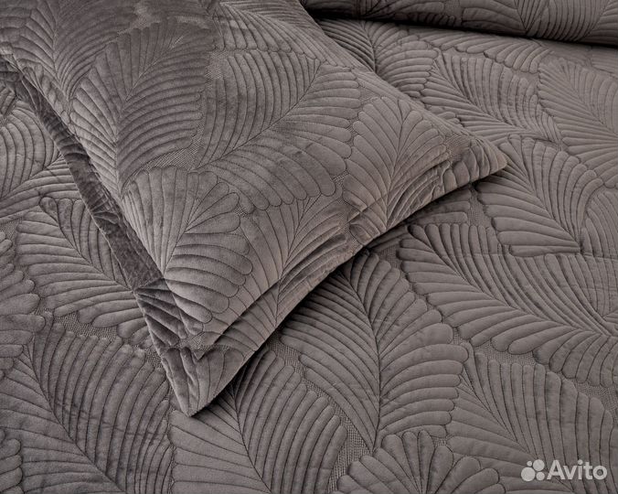 Покрывало из натуральных волокон вискозы