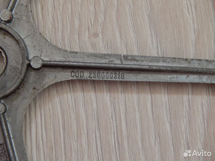 Шкив для стиральной машины Indesit C00104529