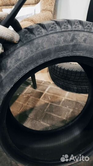 Bridgestone Blizzak RFT 255/55 R18 109Q