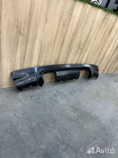 Накладка заднего бампера диффузор BMW M3 E46