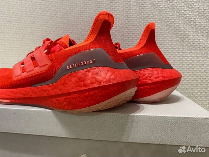 Кроссовки Adidas Ultraboost 22 GX5462