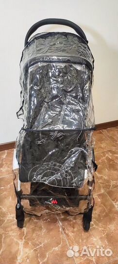 Прогулочная коляска maclaren atom