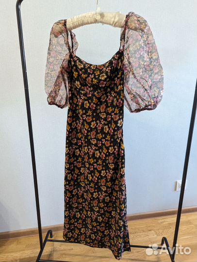 Платье женское 42 44