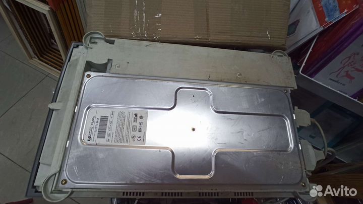 Сканер HP Scanjet 6100c