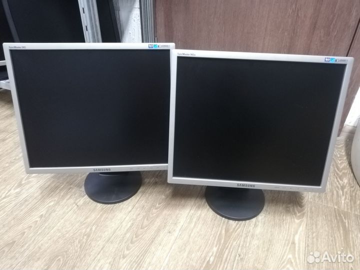 Монитор Samsung SyncMaster 943N проф.ножка