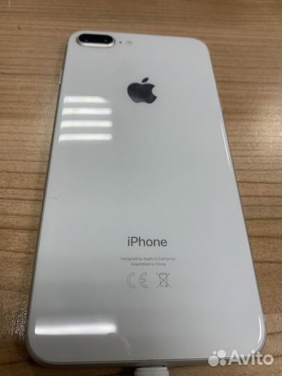 iPhone 8 Plus, 64 ГБ