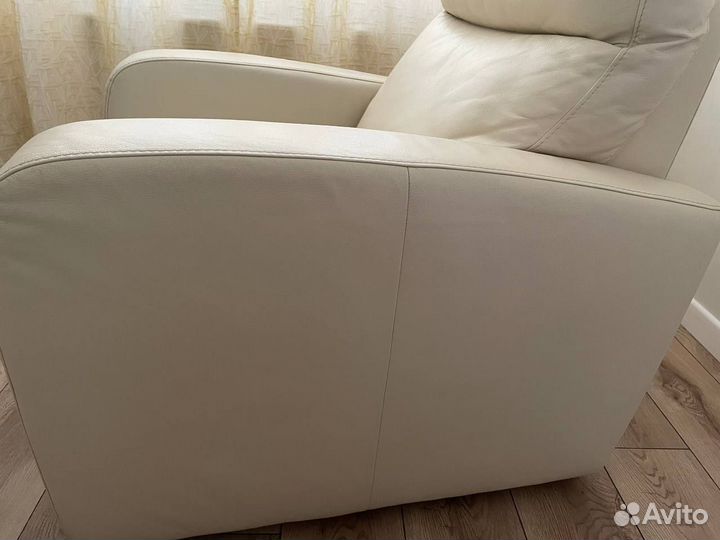 Кожаное кресло реклайнер IKEA