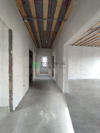 Коттедж 105 м² на участке 8 сот.