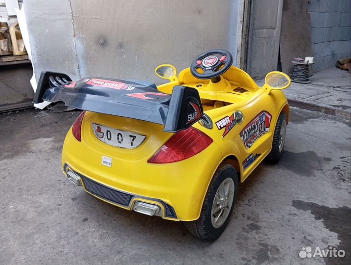 Детский электромобиль бу